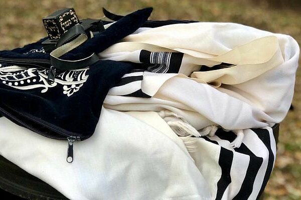 Tallis-and-tefillin